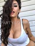 brunette in dallas nice hair and boobs