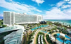 hotel-fountainbleau-bachelor-party-image hotel-fountainbleau-bachelor-party-image